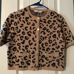 Abercrombie & Fitch Tan and Black Leopard Print Short Sleeve Cardigan